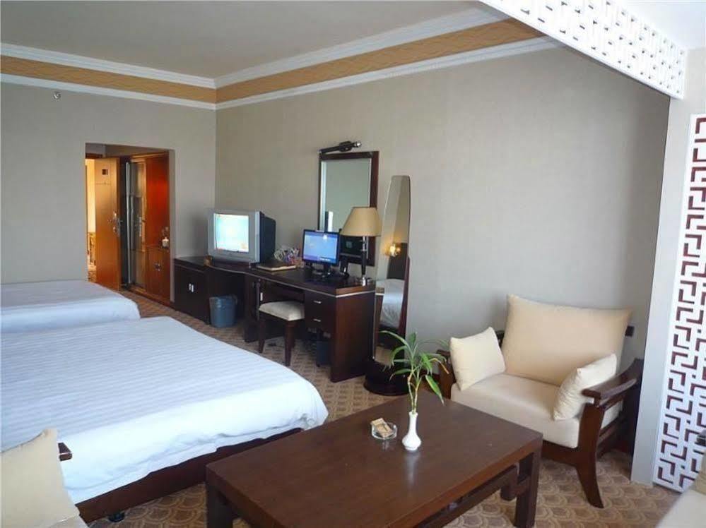 Guilin Lifeng Hotel Экстерьер фото